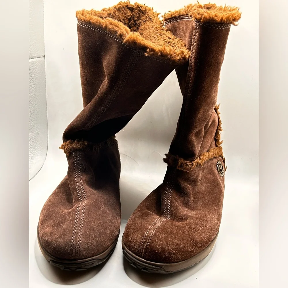 Timberland Shearling Lined Suede Winter Boots | Cozy UGG-Style Cold Weather 9.5W